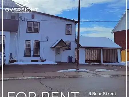 2-Bedroom Apartment in Tillsonburg!! | 3 Bear Street, Tillsonburg