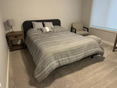 Fully Furnished Master Bedroom with Ensuite Bathroom and Walk-in Closet | 86 - 50 Ebony Boulevard, Sherwood Park