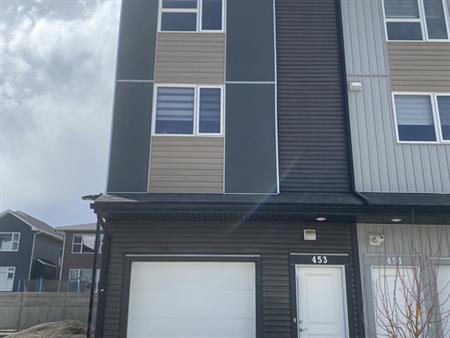 2 Bedroom Double Master 2.5 Bath Townhouses in Redstone NE - SF156 | 301 Redstone, Calgary