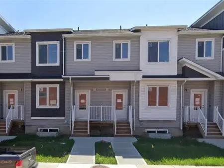 3 Bedroom Townhouse Style Units - SF187 | 10111 117 Ave, Edmonton