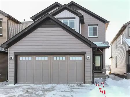 3 Bedroom plus Den 2.5 Bathroom Duplex  in Chappelle - SF286 | 12019 34 Avenue Southwest, Edmonton