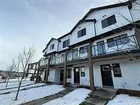 2 & 3 Bedroom 2.5 Bathroom Townhouse in Secord -  SF285 | 1025 Secord Promenade NW, Edmonton