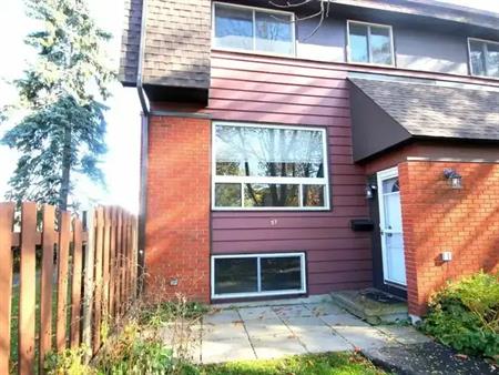 5 Banner Rd Unit F | 5 Banner Rd, Ottawa