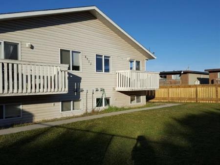 2 Bedroom Unit in a 4-Plex Available Now! | 4912 56 Street, Innisfail