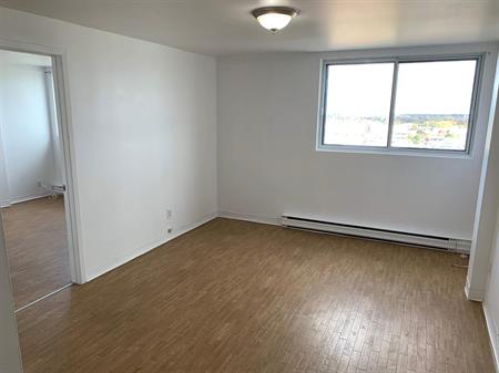 1 CH - 1 SDB - Montréal - $1,645 /mo