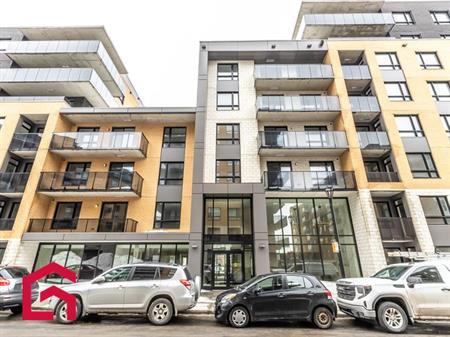 Appartement Saint-Léonard (Montréal) À Louer