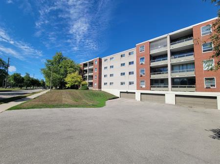 Terrace Towers Apartments - PARKING SPACE, HEAT & WATER INCLUDED | 125 Raymond Street, Guelph