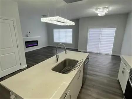 Luxury 3 bedroom chapelle home | Edmonton