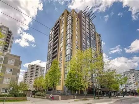 ~ EAST VANCOUVER APARTMENT FOR RENT NOW! ~ BEAUTIFUL LARGE 2 BEDROOM, 2 FULL BATHROOMS, GORGEOUS SUNROOM/STUDY + PARKING | 34