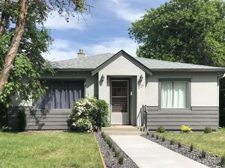 West Hillhurst Bungalow in good condition (4 bedroom) | 228 18A ST NW, Calgary