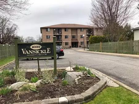 Quiet 3 Storey Building | 1022 Vansickle Road North, St. Catharines