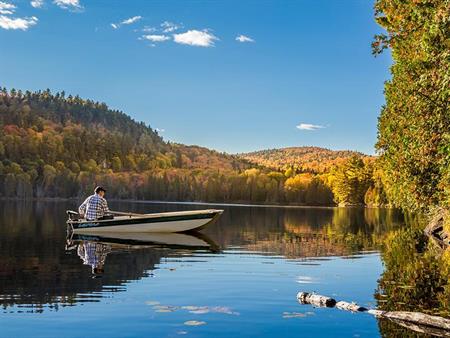 Terrains Avec Superbe Vue sur Montage et lac Front Sud