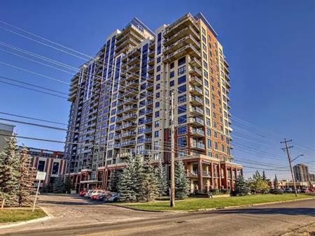 LUXURY 2 bedroom 2 bathroom condo in London at Heritage Station - Abbey Tower | 8880 Horton Road Southwest, Calgary