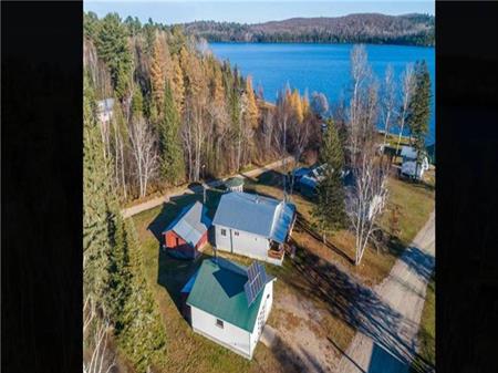 Chalet at lac Jim