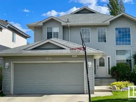 3311 32 AV NW | 3311 32 AV NW, Edmonton