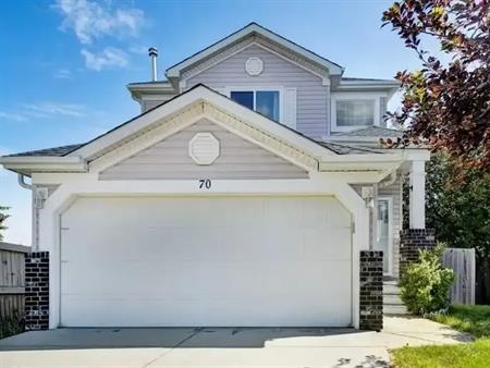 3 Bedroom House for Rent- Main Floor- COUNTRY HILLS NW | 70 Country Hills Rise Northwest, Calgary