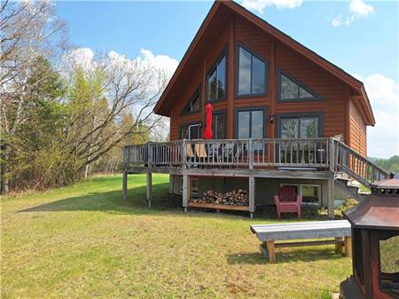 Chalet du Gîte du Lac Taureau