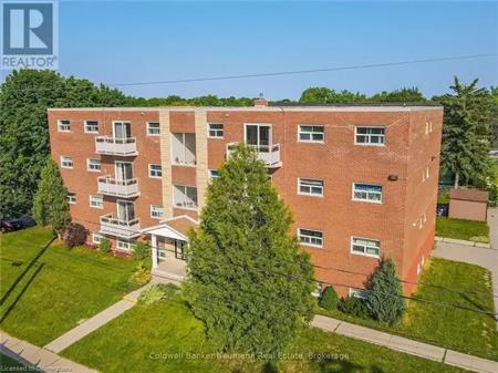 10 GLENBROOK Drive Unit# 301 | 10 GLENBROOK Drive Unit# 301, Guelph