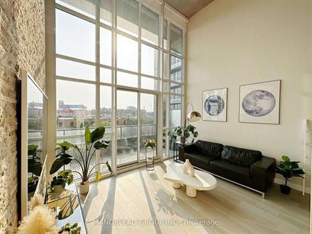 2 Bedroom, 2 Bathroom - Liberty Market Lofts