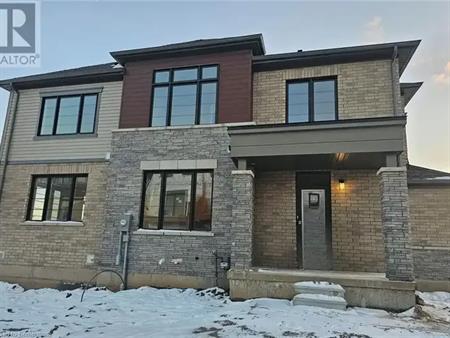 2 LAVENDER Road | 2 LAVENDER ROAD, Thorold