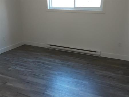 Immeuble - 475 7e Avenue 475 7e Avenue #3