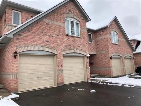 Daniels Gateway, Pleasantview Walk | 3 Pleasantview Ave, Brampton
