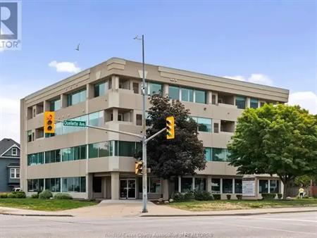 1500 OUELLETTE Unit# 403 | 1500 OUELLETTE Unit# 403, Windsor