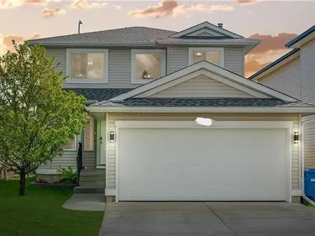 A Cozy 4 Beds 2.5 Baths House | Citadel Peak Cir NW, Calgary