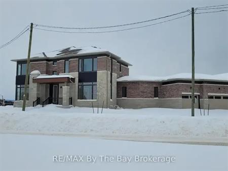 105 SUN VALLEY AVENUE | 105 SUN VALLEY AVENUE, Wasaga Beach