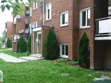 2480 RIVARD AVENUE Unit# 12 | 2480 RIVARD AVENUE Unit# 12, Windsor