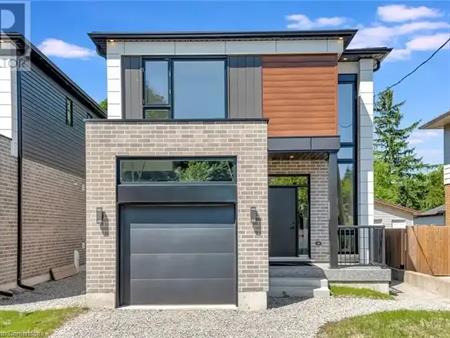 10 BLAIN Avenue Unit# LOWER | 10 BLAIN Avenue Unit# LOWER, Cambridge