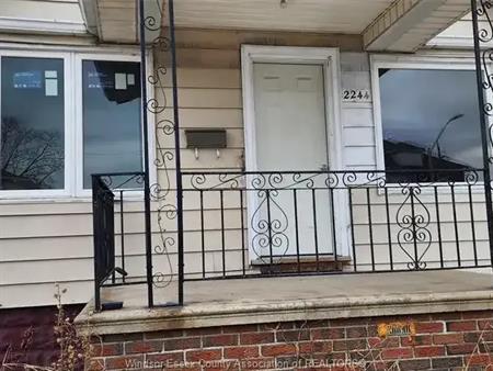 2244 HOWARD Unit# MAIN | 2244 HOWARD Unit# MAIN, Windsor