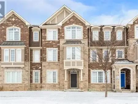 3357 CARDING MILL TRAIL | 3357 CARDING MILL TRAIL, Oakville