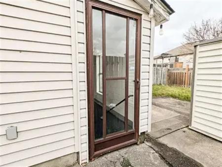 LOWER - 164 WINDSOR STREET | LOWER - 164 WINDSOR STREET, Welland