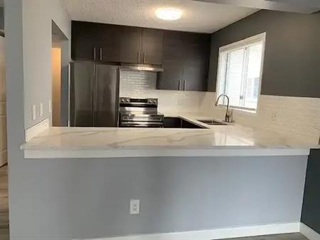 A fully renovated townhouse in Marda Loop | 1 - 2133 34 Avenue Southwest, Calgary