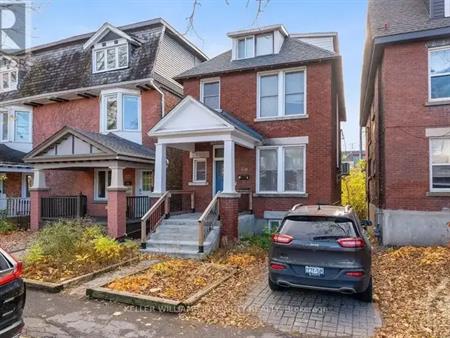 2 - 60 CLAREY AVENUE | 2 - 60 CLAREY AVENUE, Ottawa