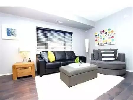 BEAUTIFUL & MODERN Suite! Osborne Village | 330 Stradbrook Avenue, Winnipeg