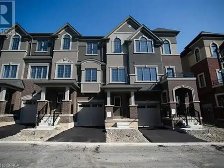 620 COLBORNE Street W Unit# 19 | 620 COLBORNE Street W Unit# 19, Brantford