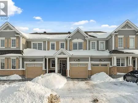 403 WHITE ARCTIC AVENUE | 403 WHITE ARCTIC AVENUE, Ottawa