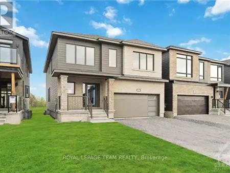 667 FENWICK WAY | 667 FENWICK WAY, Ottawa