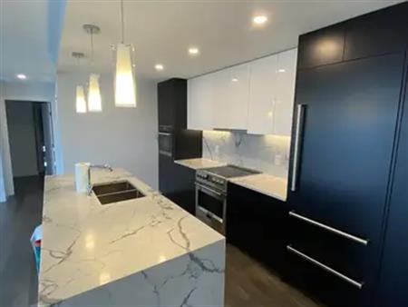 LUXURY 1501 SQ FT SUITE | 2900 - 10180 103 ST NW, Edmonton