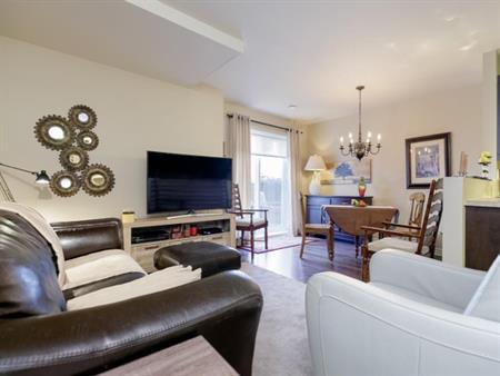 Condo 3 1/2 - Électro Inclus