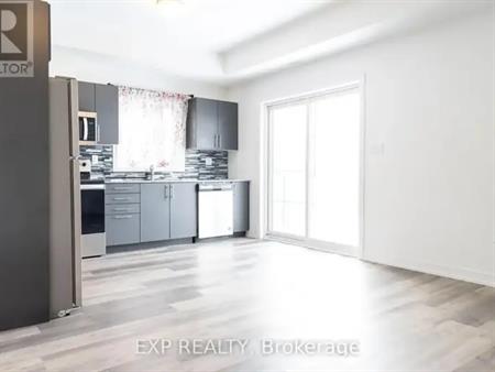 40 - 205 WEST OAK TRAIL | 40 - 205 WEST OAK TRAIL, Kitchener