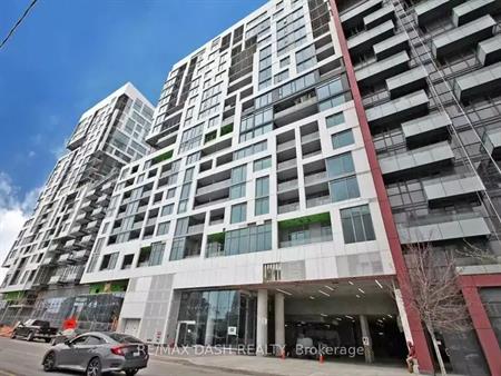Downtown 1 bed + den $2,350 | 27 Bathurst Street, Toronto
