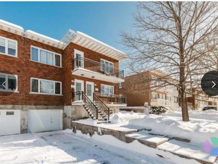 Très beau 5 1/2 dans le Vieux-Longueuil 1800 CAD, chauffage inclus