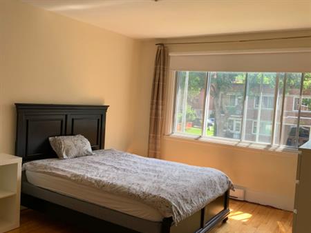 Chambre à Louer Idem/hec/poly