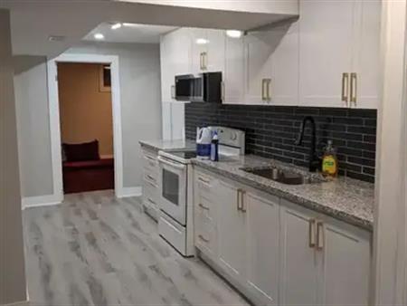 33 CHAPMAN DRIVE | 33 CHAPMAN DRIVE, Ajax