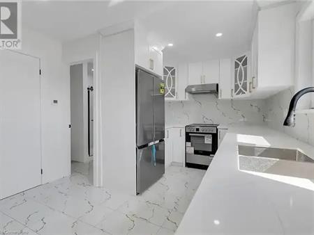 581 LANCASTER Street W Unit# 2 | 581 LANCASTER Street W Unit# 2, Kitchener
