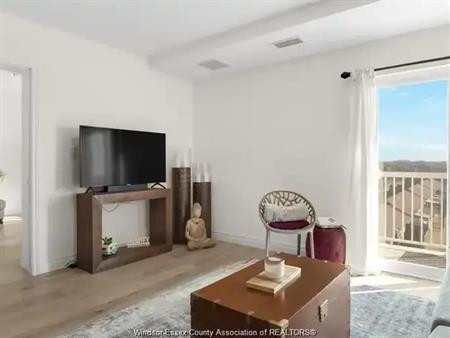 1489 BANWELL Unit# 323 | 1489 BANWELL Unit# 323, Windsor