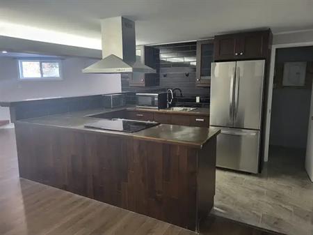 Quiet 2BR Legal Bsmt Suite – 1450 Sqft – May 1 – Richfield – $1650/mo Utils inc | 3547 84 Street Northwest, Edmonton